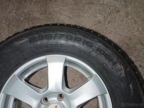 Prodám sadu 5x108 R16 pneu 235/70-16 - 5