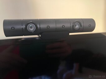 Sony PlayStation VR V1 + 2x PS Move + PlayStation 4 Camera - 5