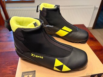 Běžecké boty Fisher XJ Sprint JR vel.39 - 5