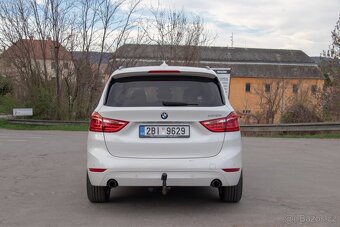 BMW 220i grandtourer - 5