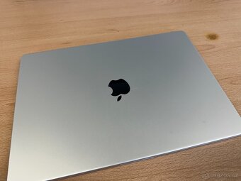 MacBook Pro 16" 2023, M2 Pro, 32GB/1TB - 5
