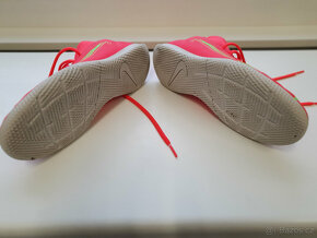 KOPAČKY /FOTBALOVÉ SÁLOVKY NIKE JR MERCURIAL SUPERFLY VEL 36 - 5