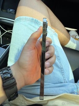 Prodám iPhone 12 Pro Max 512 GB – graphite, nová baterie - 5