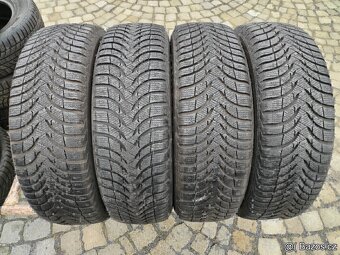 215/60/17 zimni pneu MICHELIN a HANKOOK 215/60 R17 - 5