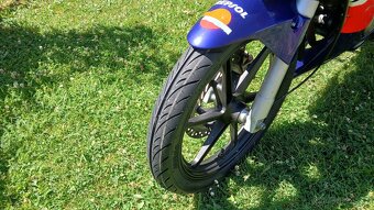 Honda CBR 125r - 5