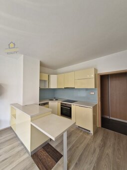 Prodej bytové jednotky 3+kk, 69m2, 2x lodžie - 5