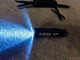Last of us nůž a baterie - 5