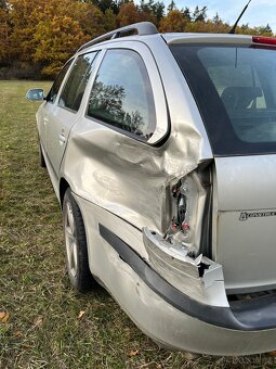 Škoda Octavia Combi II + sada zimních kol - 5