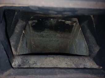 Starodavna litinova kamna Sfinx 1 - 5