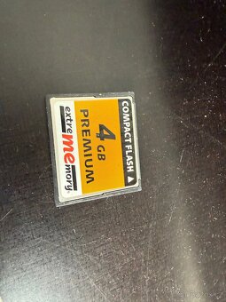 Roland E50 Arranger Keyboard - 5