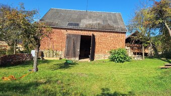 Pozemek se stodolou 1428 m2 - 5