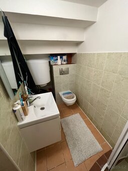 Byt 2kk, 65m2, cihla, v samostatném objektu - 5