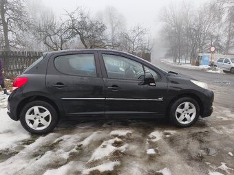 Peugeot 207  1.4i 16V - 5
