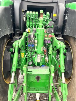 traktor John Deere 6250R - 5