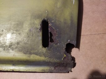 Zadní čelo Škoda 100 - 5