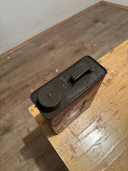 Plechovka od oleje AEROSHELL - 5