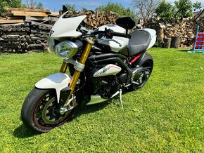 Triumph Speed Triple 1050 R - 5