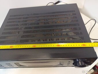 PHILIPS zesilovač s rádiem - 5