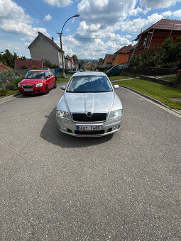 Škoda Octavia II, 2.0 TDI v automatu - Laurin & Klement - 5