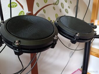 Elektronické bicí Alesis debut Kit - 5