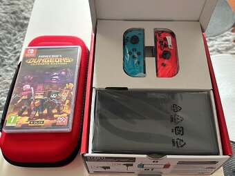Nintendo Switch OLED - model neon blue/neon red - 5
