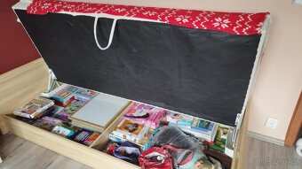 Postel s úložným prostorem - 5
