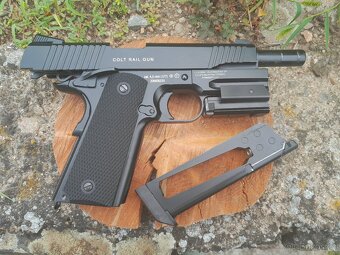 Vzduchovka Umarex Colt M45 - 5