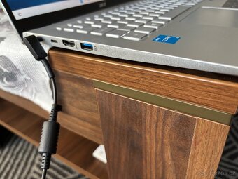 Notebook Acer Swift 3 14” kovový - top stav - 5