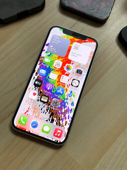 Apple Iphone 12 64GB bílý / krásný stav / 100% baterie / - 5