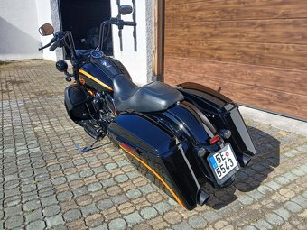 Harley-Davidson FLHRXS Road King Special 107 - 5