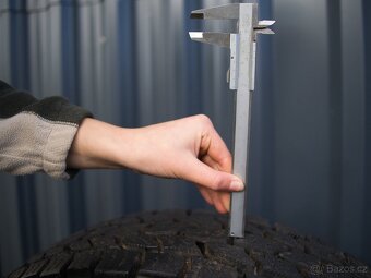 Sleva Kompletní zimní kola Kia Sorento I - 5