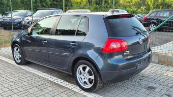 Volkswagen Golf  V - 5