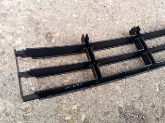 Škoda Fabia II / 2 - Nová přední mřížka nárazníku - 5