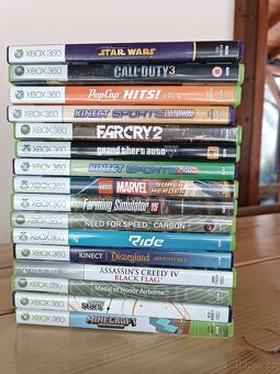 XBOX 360 + kinect + hry + volant - 5