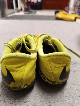 Turfy Nike 38 cm - 5