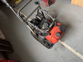 vibrační deska Husqvarna LF100LAT - 5