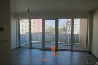 Prodej bytu 2+kk o rozloze 60 m2, ulice Očovská, Hodonín - 5
