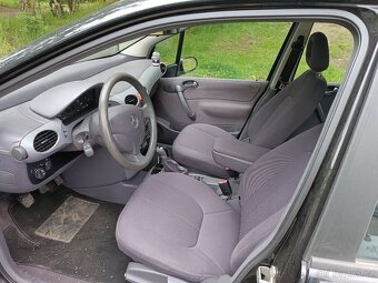 Mercedes A - 5