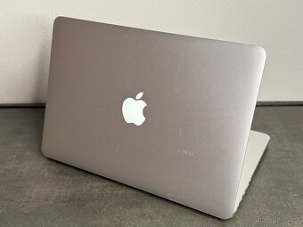 MacBook Pro 13'' 2015 / i5 / 8GB / 256GB SSD - DPH - 5