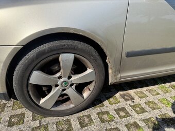 Skoda Octavia 2 1.6 Fsi 85kw - 5