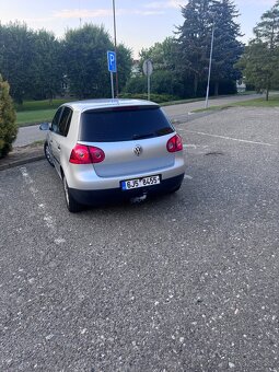 Golf 5 1.6FSI 85 KW - 5