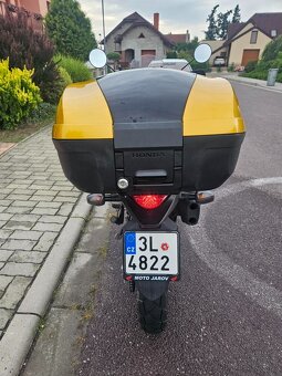 HONDA XL700V Transalp, r. v. 2009, najeto 28 955km - 5