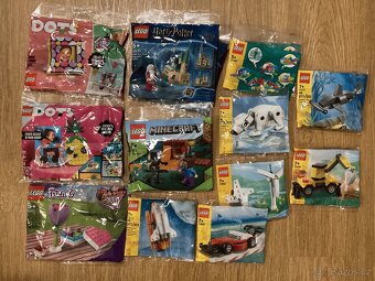 LEGO Minifigurky a LEGO Polybagy - 5