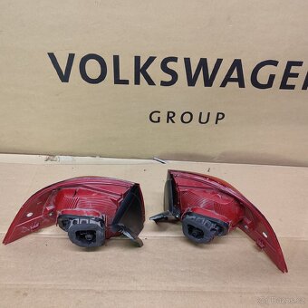 VW Touareg 7P zadní světla - 5