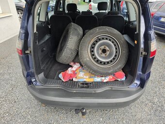 Ford S-MAX
1.8 TDCi TZ - 5