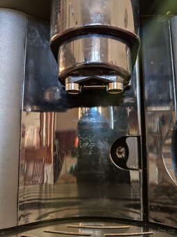 Prodám automatický kávovar DeLonghi esam 3000 - 5