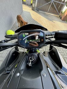 Kawasaki Z900 - 5