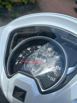 Honda VISION - 5
