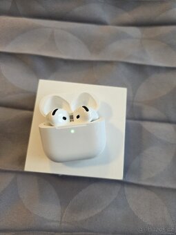 Apple Airpods 4 - 5