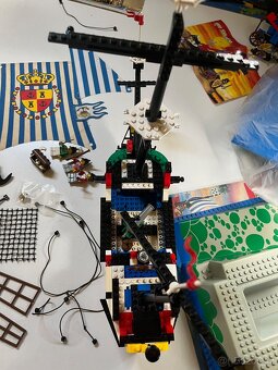 LEGO 6280 z roku 1996 - 5